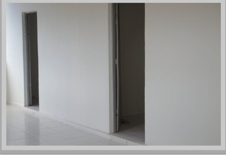 Vende-se uma  casa no coração da cidade;  Realize seu sonho de morar no centro de Mantena; veja as fotos
