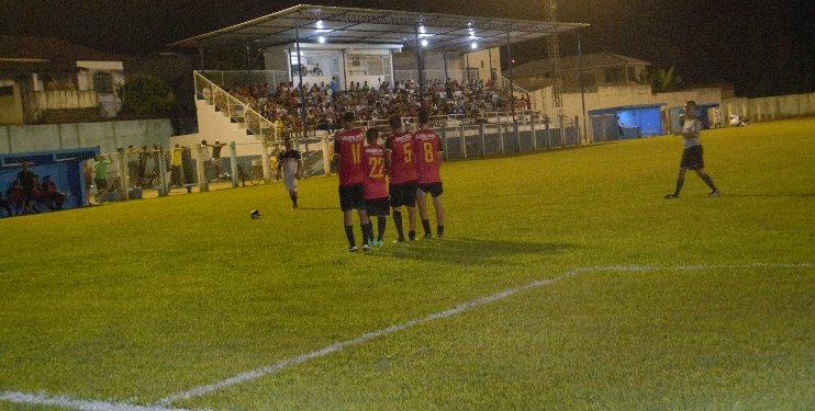 Cevin e Vila Nova empatam na Abertura da Taça Cidade Mantena 2022, Prefeito João Rufino comparece e reafirma seu compromisso com o esporte mantenense
