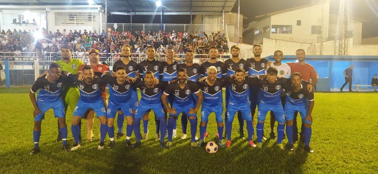 Festa do futebol nesta quarta, (25), tem arbitragem especial nas finais da Taça Cidade Mantena  2022 