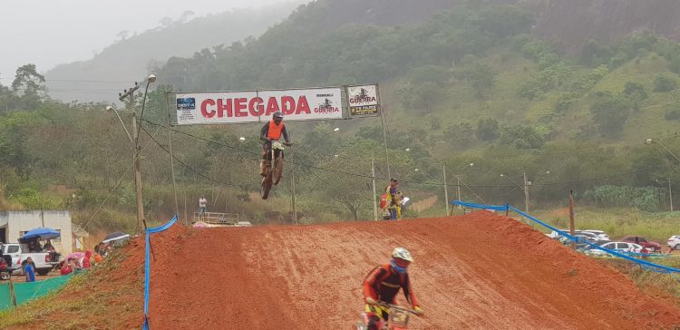Com imagens de cinema  veja como foi a 2ª Etapa da Copa Norte de Motocross  em Mantena