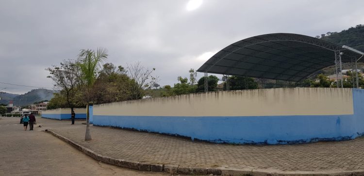 Exclusivo: Quadra do  Cemipinho  na Praça Edite Trindade Coelho será o palco nesta segunda, (13),  do lançamento do filme Contestado “A guerra sem tiros” em Mantena 