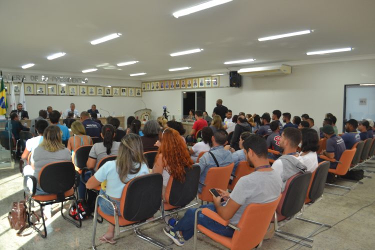 Vereadores aprovam  piso nacional para  Agentes Comunitários de Saúde e de Combate às Endemias em Mantena  