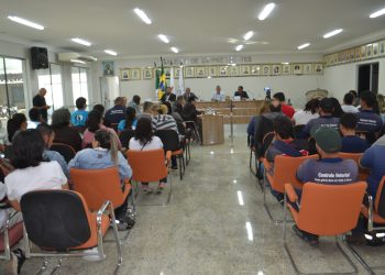 Vereadores aprovam  piso nacional para  Agentes Comunitários de Saúde e de Combate às Endemias em Mantena  
