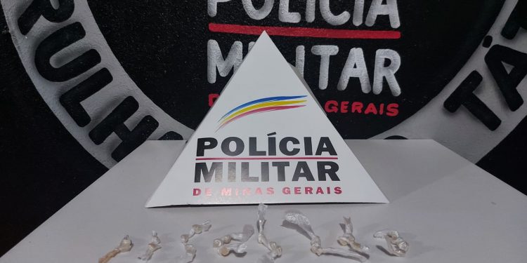 Repeteco: Pela  2ª vez em 15 dias homem é preso  comercializando drogas no bairro Pires de Albuquerque em Mantena