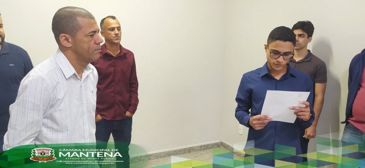 Após 23 anos Câmara Municipal aplica Concurso Público e 4 novos servidores são empossados em Mantena