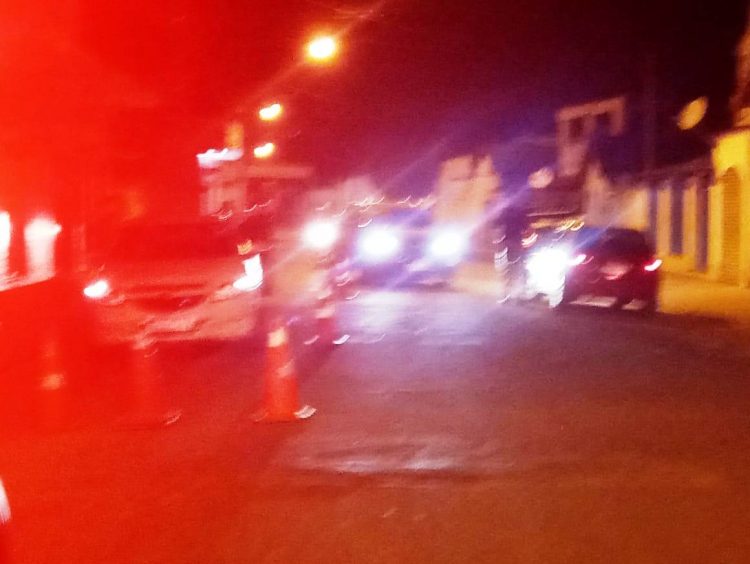 Imagem Do Dia: Polícia Militar realiza Blitz na Avenida General Dutra  no bairro Vila Nova  em  Mantena 