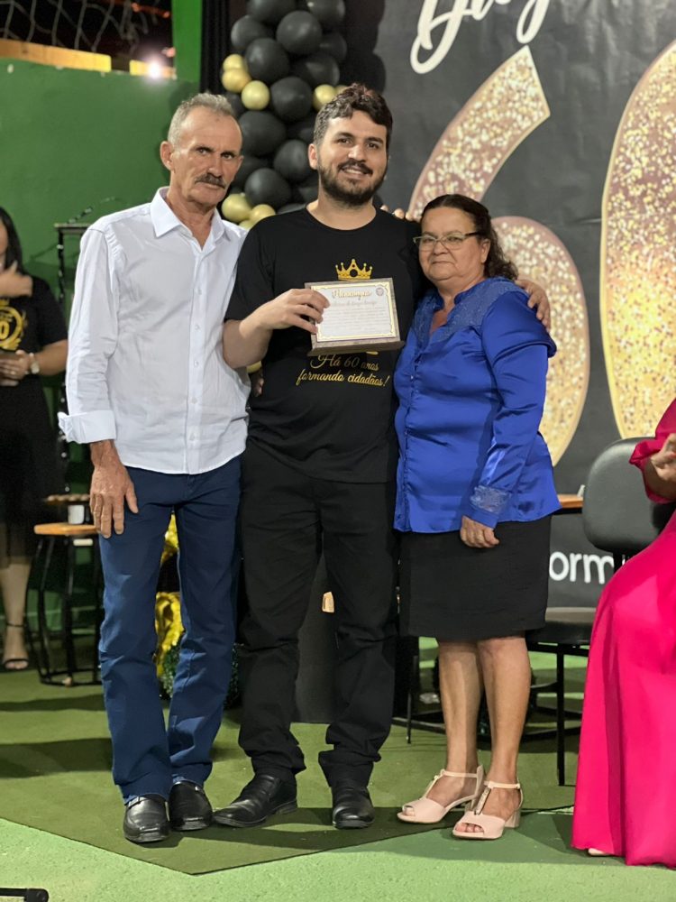 Nova Belém comemora 200 anos da Independência do Brasil e 60 anos da Escola Estadual Dioguina Augusta Santana