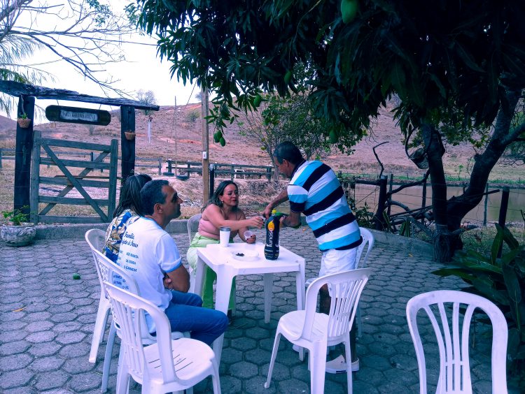 Parabéns! Ademir Cunhado comemora 60 anos com amigos e familiares na Estância Capixaba em São João do Manteninha, MG