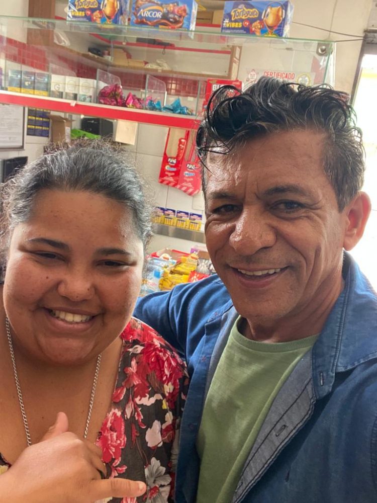 Brasileiros que moram nos EUA  podem  eleger  Urbano Santos,  ex- imigrante como Deputado Federal por Minas Gerais, candidato fez campanha em  Mantena  