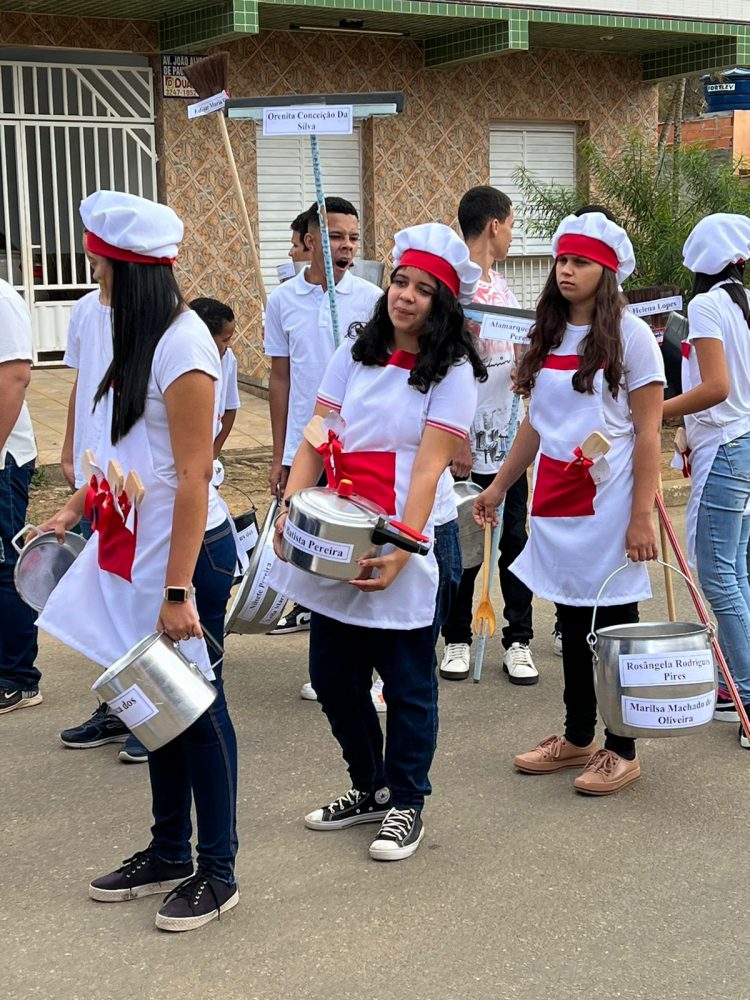 Nova Belém comemora 200 anos da Independência do Brasil e 60 anos da Escola Estadual Dioguina Augusta Santana