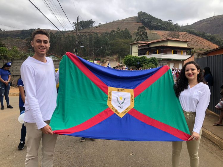 Nova Belém comemora 200 anos da Independência do Brasil e 60 anos da Escola Estadual Dioguina Augusta Santana
