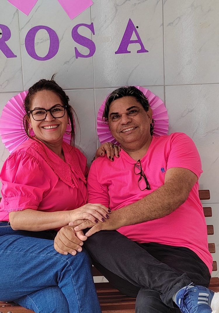 Secretaria de Saúde  e Escola Estadual Dioguina Augusta Santana promovem  palestra “Outubro Rosa” em Nova Belém  