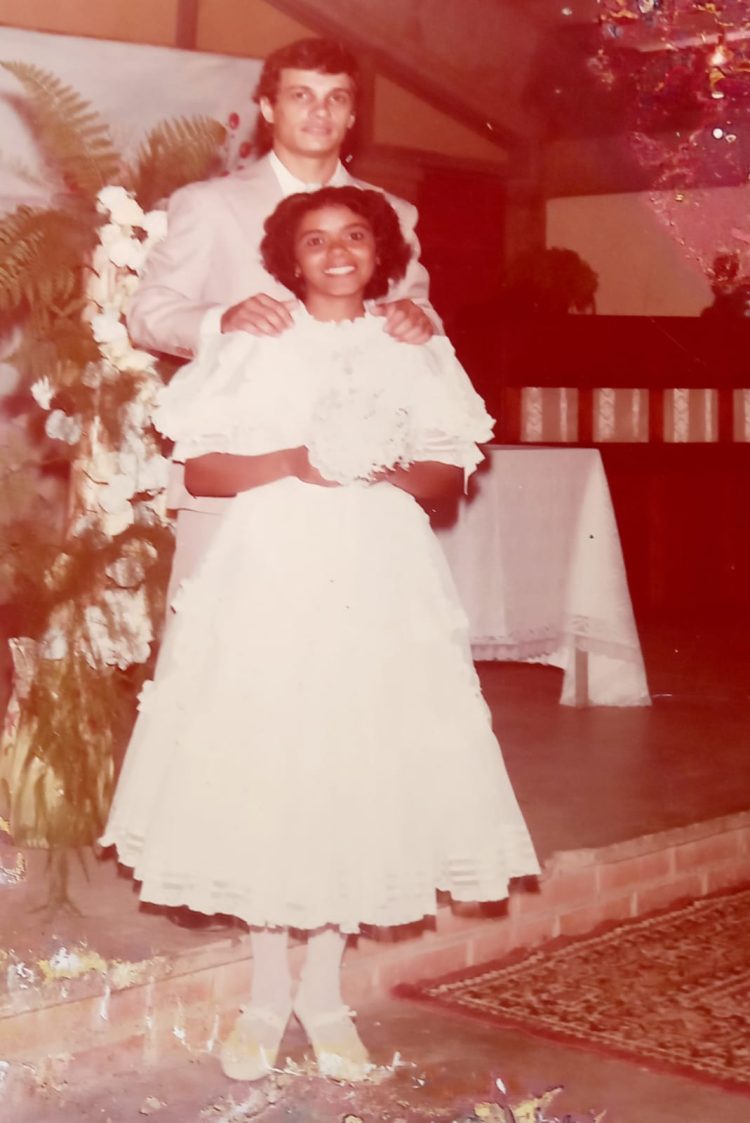 Bodas de Carvalho: Parabéns! Edilson e Marta, amor e  sabedoria nas adversidades, 38 anos unidos por Deus! 