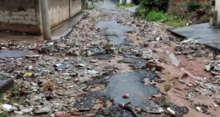 Fecha o ano: Prefeito nem olha para o bairro Boa Esperança  e a vergonha continua em Mantena 