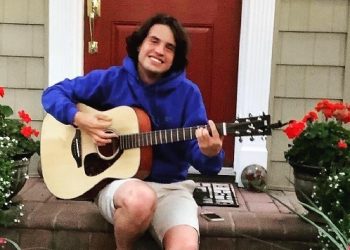 Mantena Online Recomenda: GABRIEL EBERLE – Há coisas que a gente só pode falar com Deus –