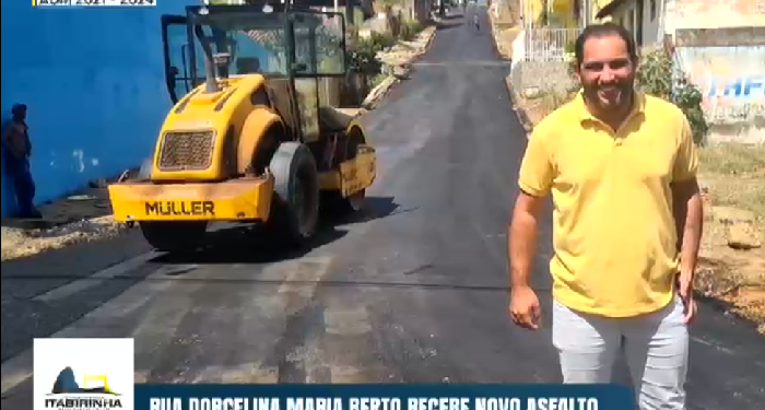 Rua Dorcelina Maria Berto no bairro NS Aparecida recebe asfalto novo… Dr. Lucas Donadia  e Dudu administração comprometida com o povo e com o futuro, o Morro tá de cara nova em Itabirinha