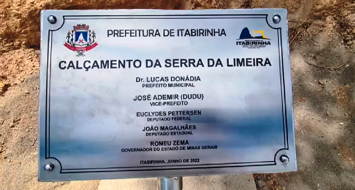 Com festa pela grande conquista   Prefeito Dr. Lucas Donadia e  Vice Dudu   entregam  nesta terça, (21), o calçamento da Serra da Limeira em Itabirinha 
