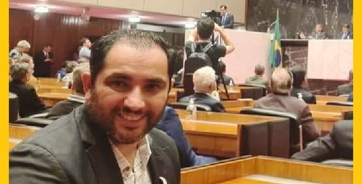  Prefeito de Itabirinha  Dr. Lucas Donadia participa de reunião  para lançamento da Frente Parlamentar  em Defesa dos Municípios Mineiros