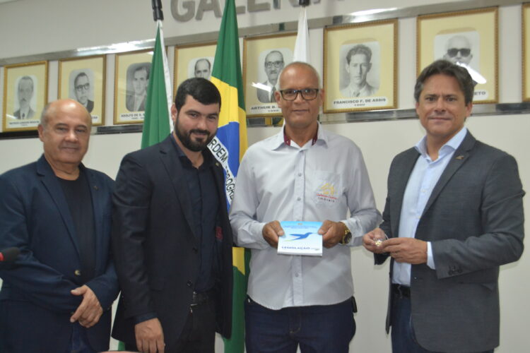 Presença do  Presidente  do CRECI-MG e a posse de  Delegado Municipal valoriza Corretores de Imóveis de Mantena 