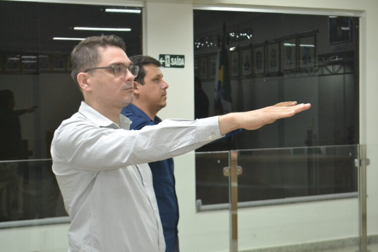 Presença do  Presidente  do CRECI-MG e a posse de  Delegado Municipal valoriza Corretores de Imóveis de Mantena 