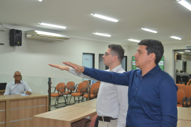 Presença do  Presidente  do CRECI-MG e a posse de  Delegado Municipal valoriza Corretores de Imóveis de Mantena 