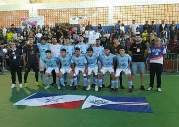 É Campeão! Itabirinha vence Divino das Laranjeiras no futsal módulo 2 pelo JEMG 2023 em Mantena; Prefeito Dr. Lucas Donadia presenteou alunos com 5 mil reais