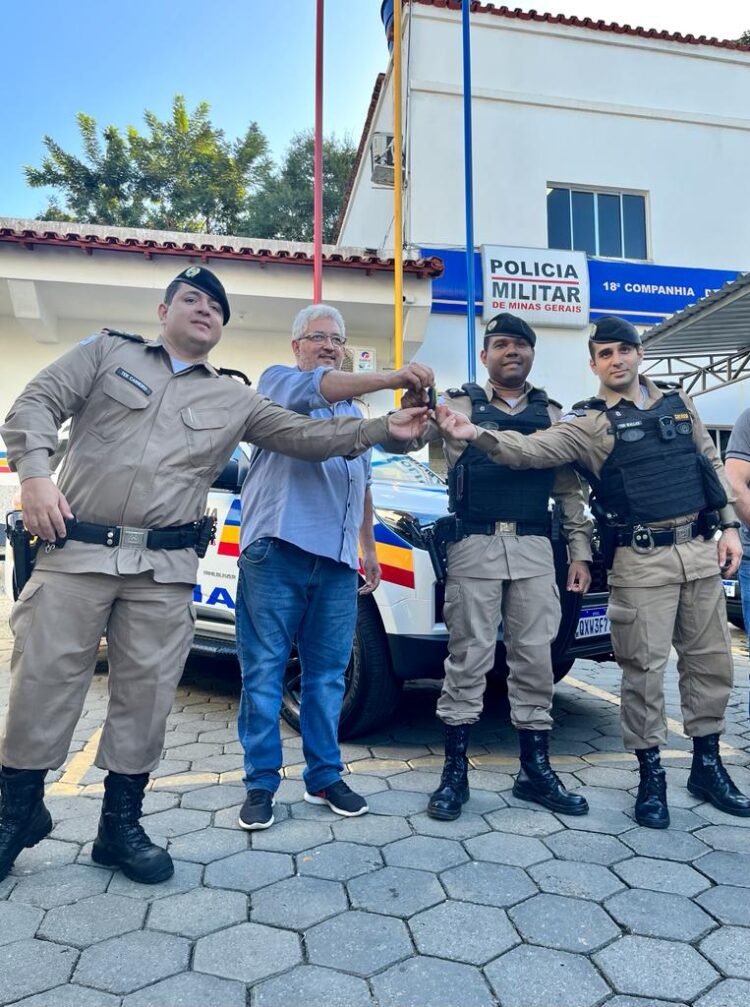 Policia Militar da 18ª Cia. PM Independente recebe viatura policial semi blindada para ações no Município de Mantena