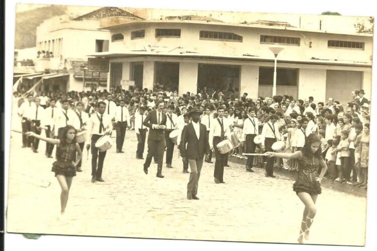 Tudo Pronto! Com atrações  diversas começa nesta quinta-feira, (08), a Festa comemorativa  dos  80 anos de Mantena, a querida  “Terra Boa”, veja fotos que marcaram…
