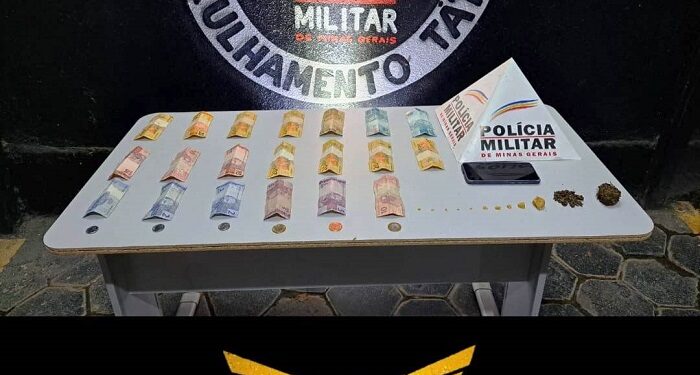 Polícia Militar prende mulher por tráfico de drogas no bairro Santos Prates 2 em Mantena 