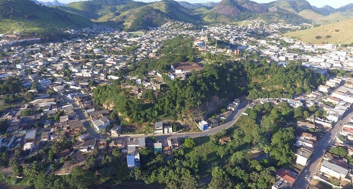 1ª Câmara determina ressarcimento de mais de 640 mil reais pelo ex-prefeito Mauricio Toledo e empresa Erggluz  em Mantena