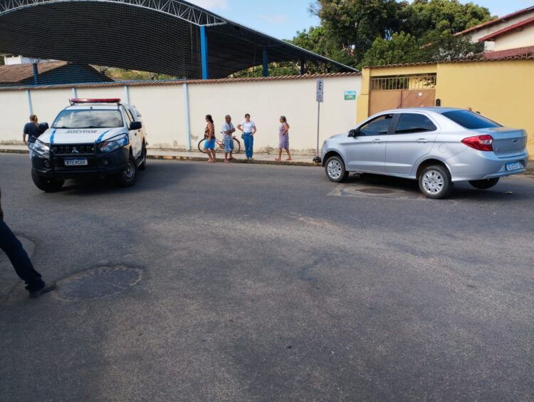 Imagem Do Dia: Acidente de trânsito com vítima nesta terça, (24), na Rua Manoel Laurindo, Vila Nova em Mantena