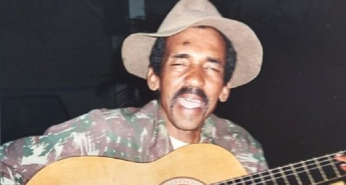 Bandeira da Cultura em meio-mastro e de Luto, faleceu o folclórico baterista Noé Sem Osso em Mantena