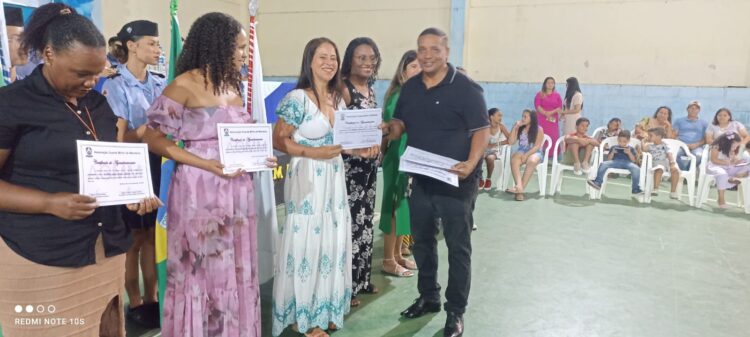 Tradição Mantida, noite de muita emoção na formatura da 9ª Turma de alunos da Guarda Mirim de Mantena