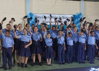 Tradição Mantida, noite de muita emoção na formatura da 9ª Turma de alunos da Guarda Mirim de Mantena
