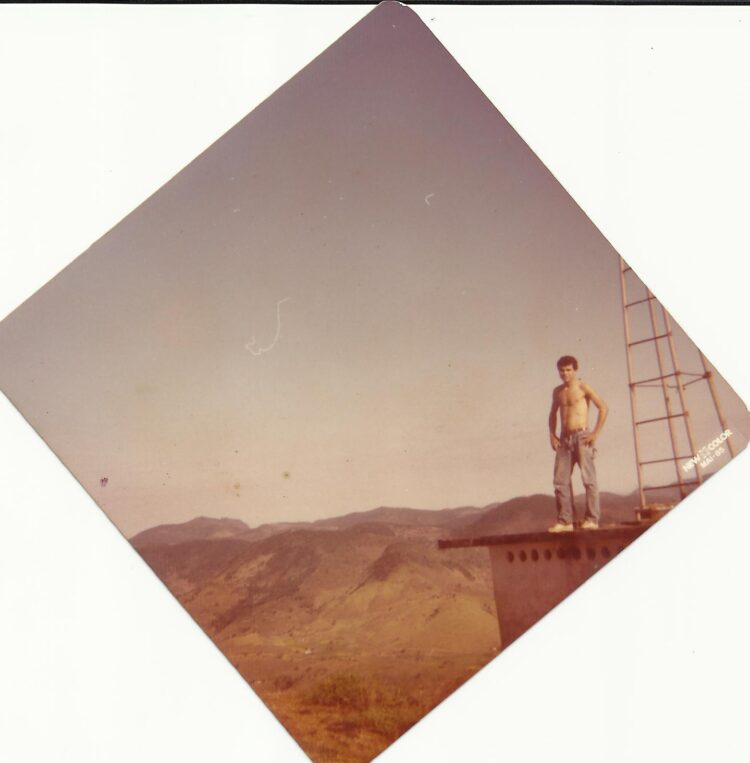 “A Pedra do Miliano” – Detalhes históricos   e fotos especiais  do  maior  Cartão Postal de Mantena, Por Neto Mendes