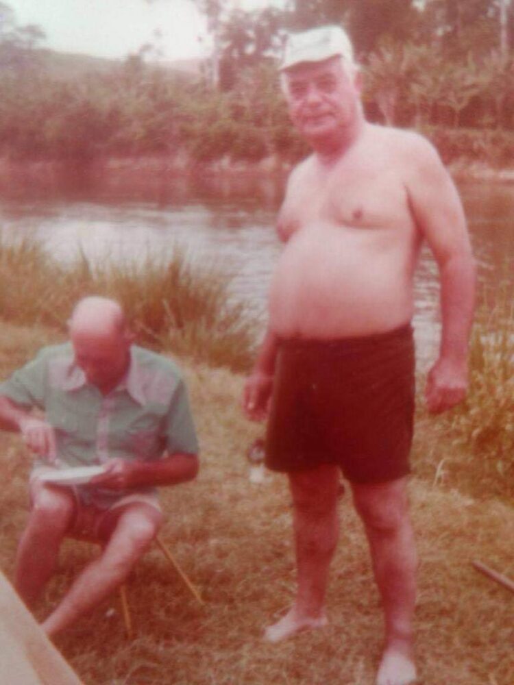 Zé Barateira , um comunicador nato nos anos 60, antes de Silvio Santos e Chacrinha, nem televisão existia na época em Mantena