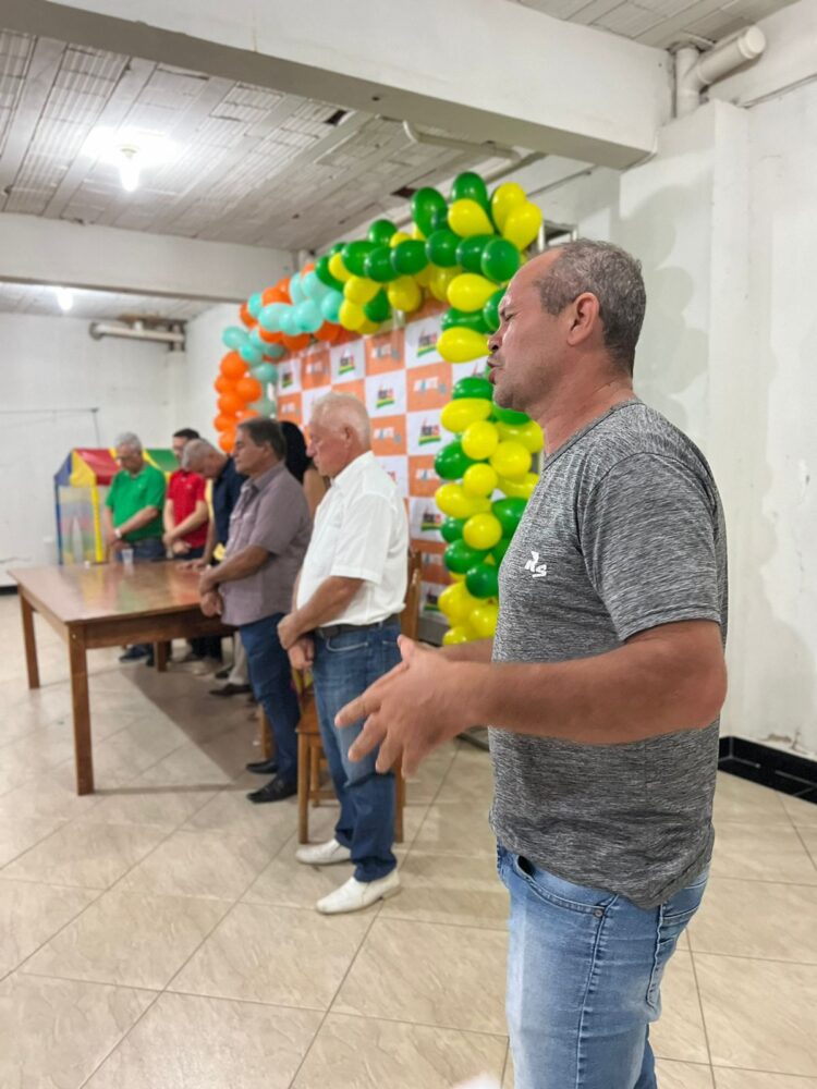 Pré-candidato a prefeito  Marcelinho do Lico recebe amigos e lideranças em seu primeiro encontro político em Mantena, veja as fotos…