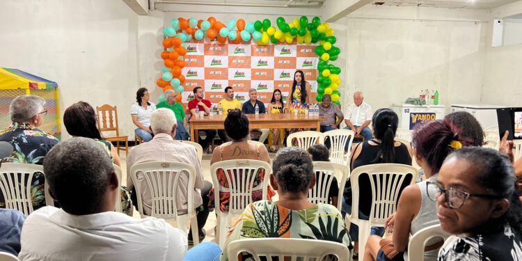 Pré-candidato a prefeito  Marcelinho do Lico recebe amigos e lideranças em seu primeiro encontro político em Mantena, veja as fotos…