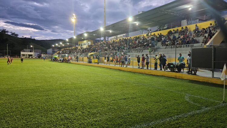 Prefeito de Itabirinha dá um show no esporte e coloca Mantena no bolso mais uma vez, objetivo é o futebol profissional em Minas