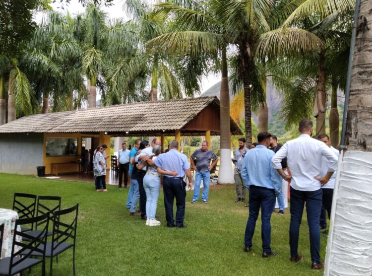 Recapeamento asfáltico no trecho Itabirinha X Mendes Pimentel movimenta politica regional, Dr. Lucas liderança em evidência no Leste de Minas
