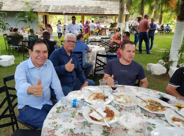 Recapeamento asfáltico no trecho Itabirinha X Mendes Pimentel movimenta politica regional, Dr. Lucas liderança em evidência no Leste de Minas