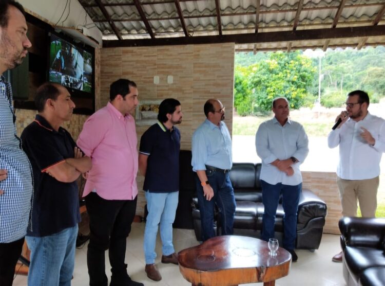 Recapeamento asfáltico no trecho Itabirinha X Mendes Pimentel movimenta politica regional, Dr. Lucas liderança em evidência no Leste de Minas