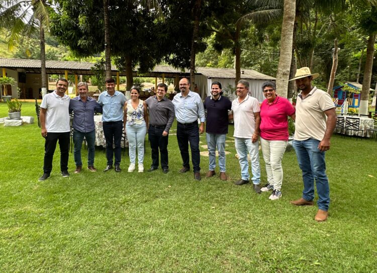 Em visita  ao Leste de Minas  Vice-Governador Mateus Simões e Comitiva são recebidos pelo Prefeito Dr. Lucas de Itabirinha, presença do Deputado José Lavíola e do empresário Rony Markem de Mantena