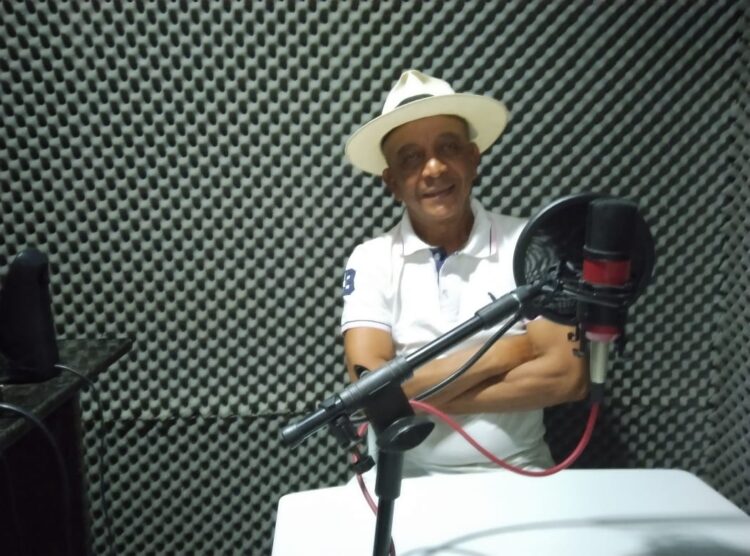 Pod Cast – Cantor Marquinhos Lambada fala sobre sua carreira e sobre o sucesso que já alcança a música “A dança do Jumentinho”