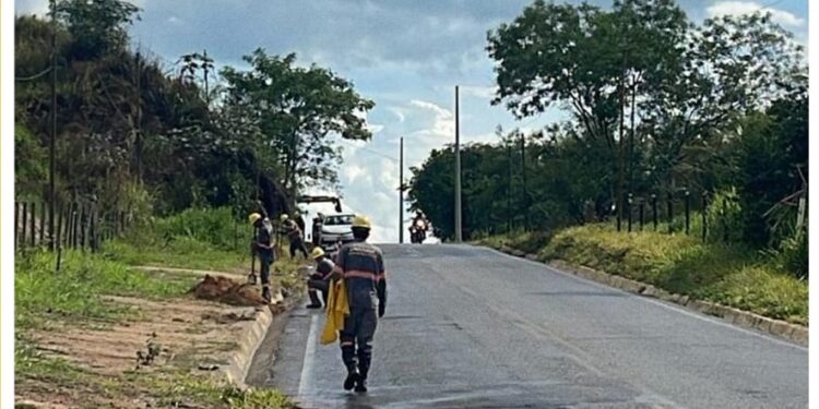 Prefeitura de Itabirinha mantém Programa de Ampliação e Extensão de Rede