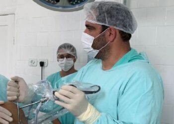 Serviço voluntário: Prefeito Dr. Lucas Donádia realiza 35 cirurgias de joelho nos últimos 30 dias, somente em finais de semana