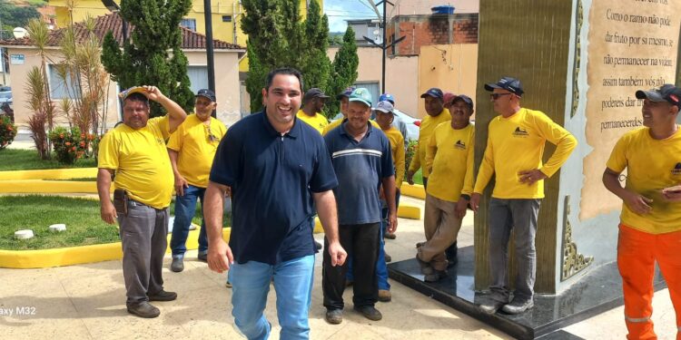 Prefeito de Itabirinha Dr. Lucas Donádia é recebido com festa como o novo Presidente do Cisdoce – Consórcio Intermunicipal de Saúde 