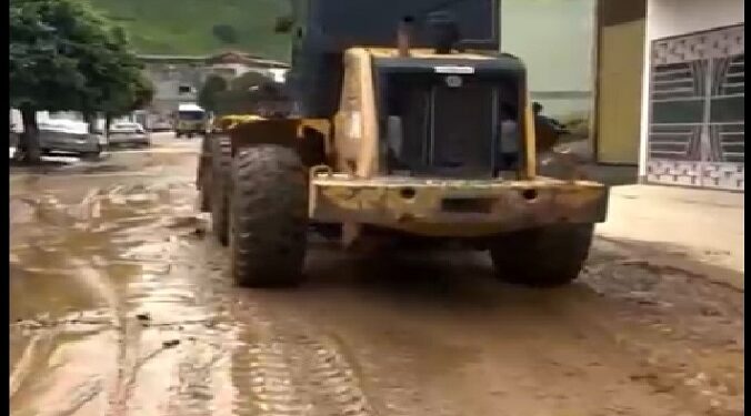 Em menos de 24 horas, 90% dos problemas das chuvas foram resolvidos em Itabirinha