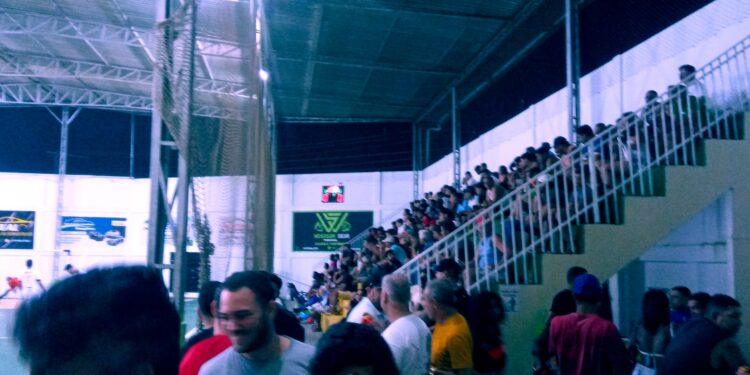 Show de bola: Casa lotada, Porto  empata na estreia, Aston Villa vence Cafofo em jogão pela Copa Droga Minas de Futsal 2025 em Mantena