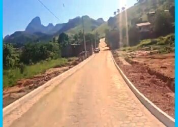 Prefeitura de Itabirinha concluiu o 40º trecho de pavimentação rural, calçamento na estrada do Córrego do Itabirinha, veja como ficou!
